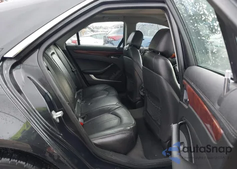 2011 Cadillac Cts Luxury z USA, uszkodzony, nr VIN 1G6DG5EY8B0115296